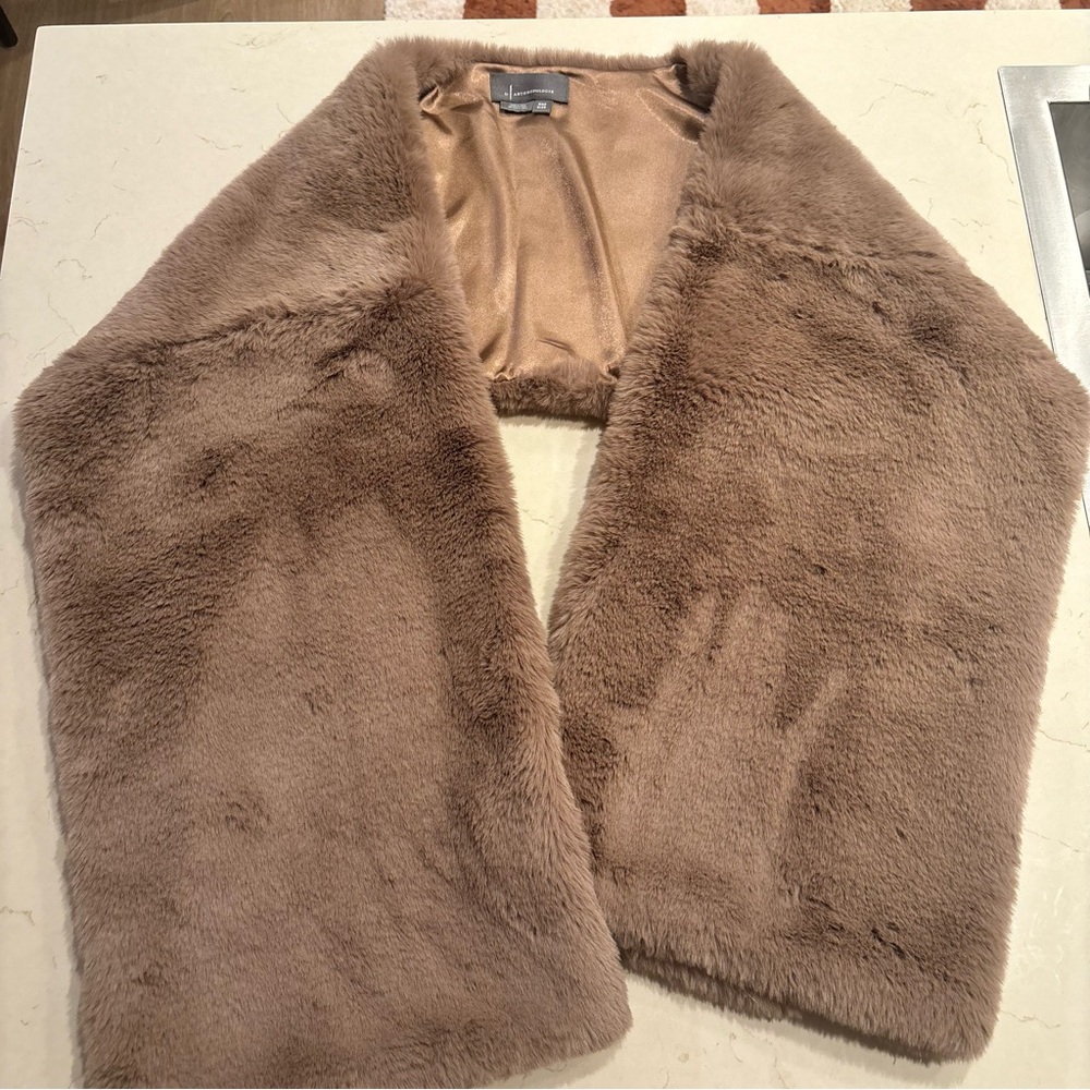 Anthropologie  - Tan Faux Fur - Off the Shoulder mini jacket/wrap - One Size